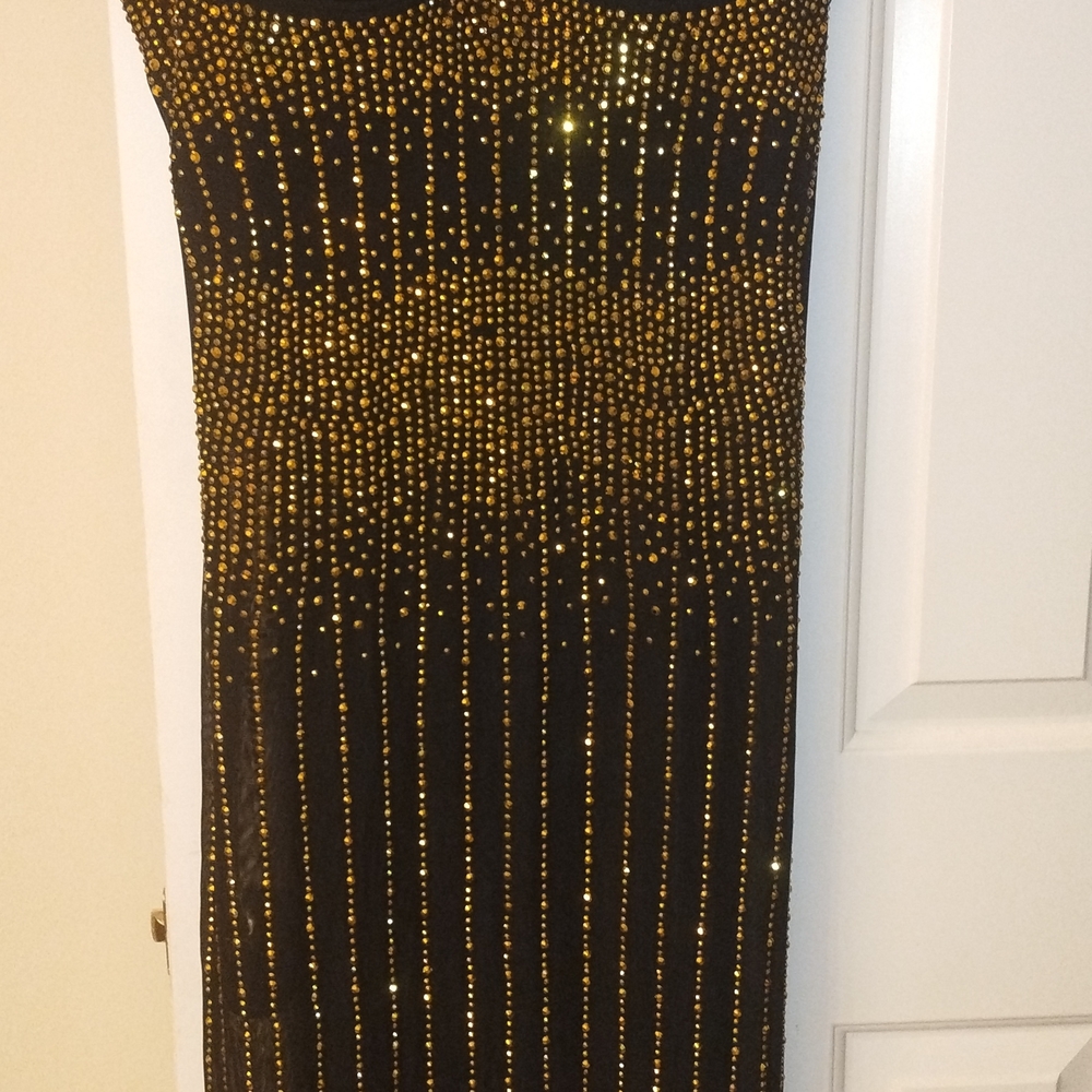 Elegant Black and Gold Women's Dress
